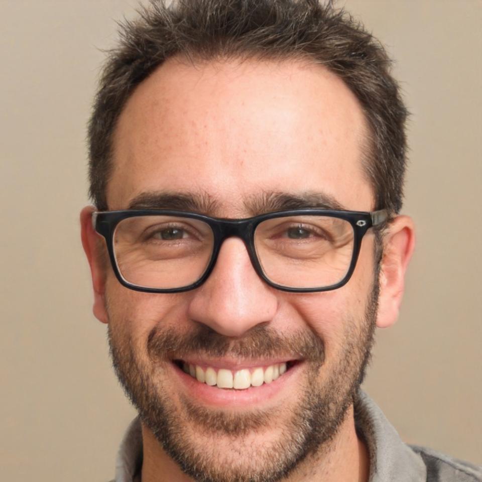 Portrait de Thomas Dubois, expert en gestion des risques